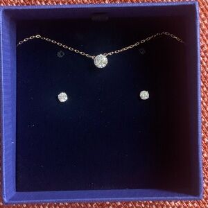 NWT Swarovski set rose gold